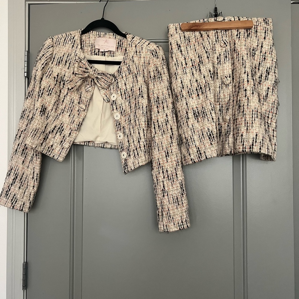 Gal Meets Glam Paige Set — Skirt + Jacket